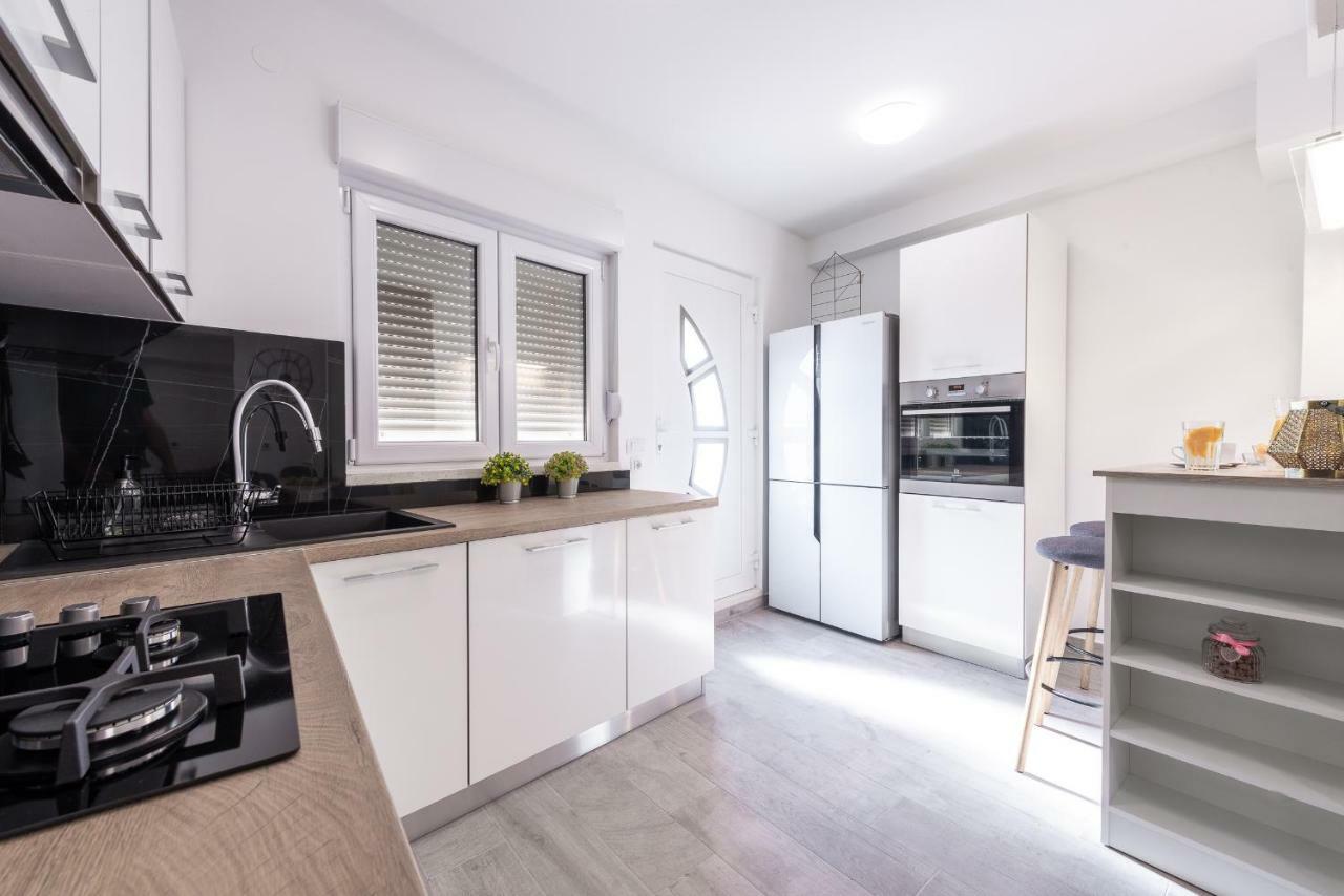 M&M Apartment ドゥブロブニク エクステリア 写真